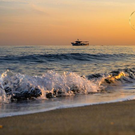 Vila Aleka Néoi Póroi Ngoại thất bức ảnh